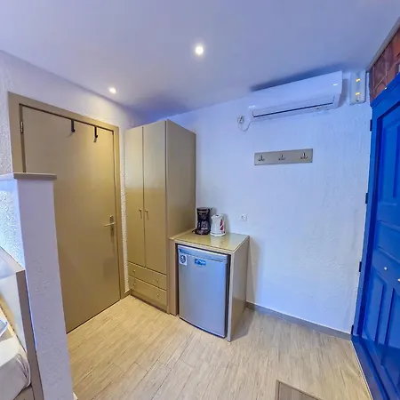 Lägenhet Calliope Maille & *