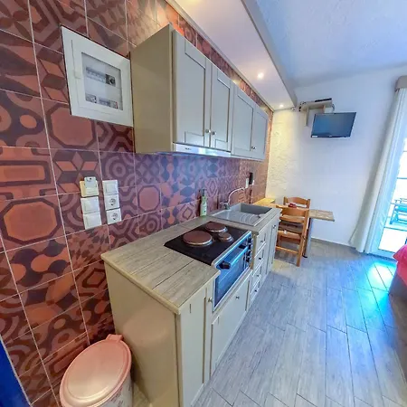 Lägenhet Calliope Maille & *