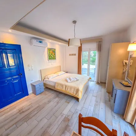 Lägenhet Calliope Maille & *