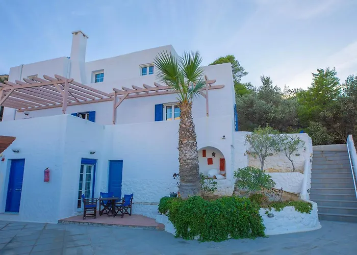 Apartament Calliope Maille & *