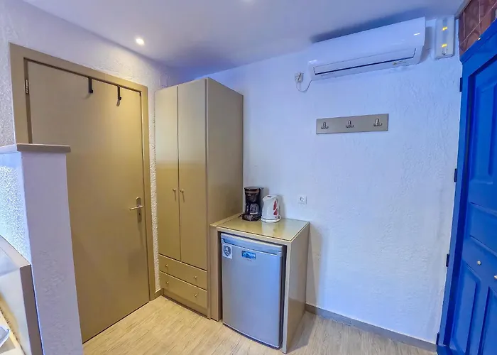 Apartament Calliope Maille & *