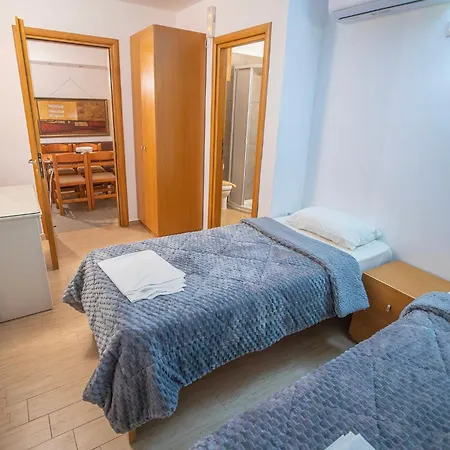 Calliope Maille & Daire