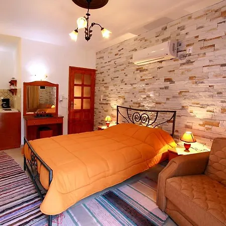 Calliope Maille & Apartament Myrties