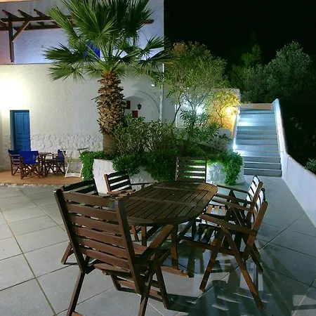 Calliope Maille & Apartament Myrties