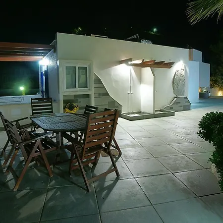 Apartament Calliope Maille & *