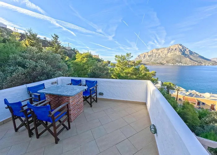 Calliope Maille & شقة Myrties