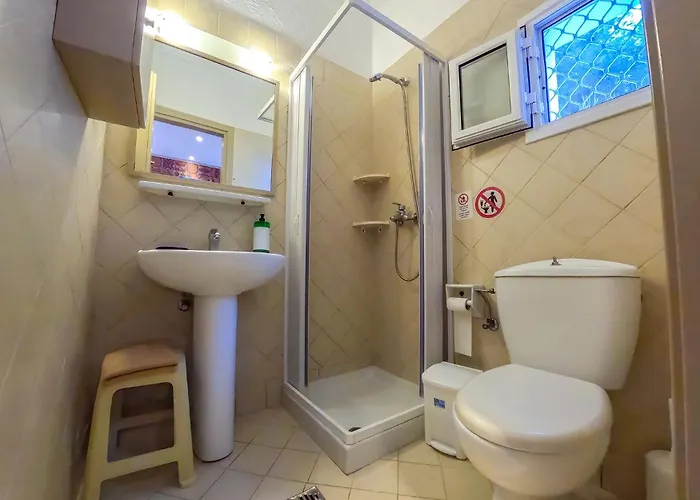 Calliope Maille & Myrties