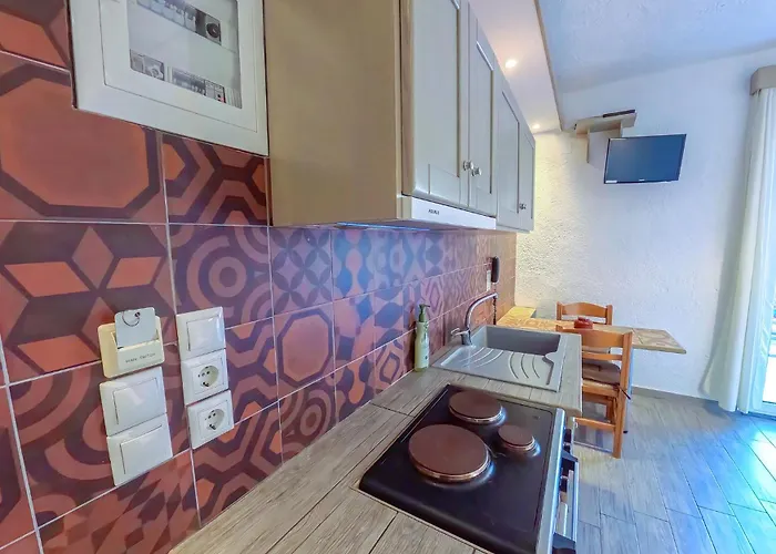 Calliope Maille & Myrties