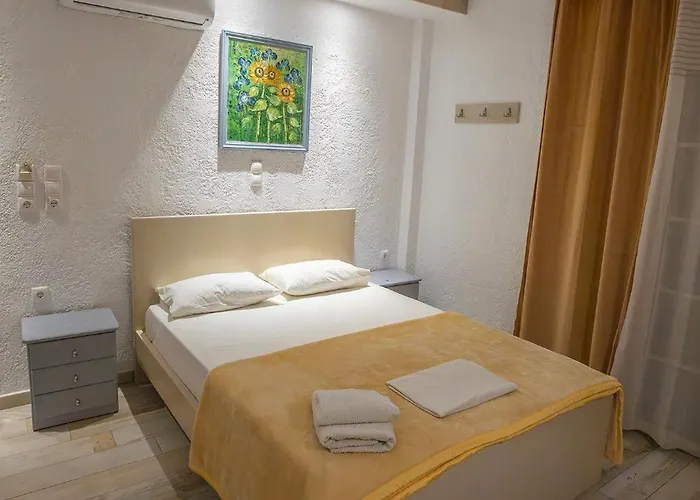 Calliope Maille & 公寓 *